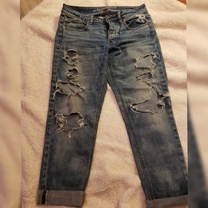 AMERICAN EAGLE Distressed 'Tomgirl' Jeans